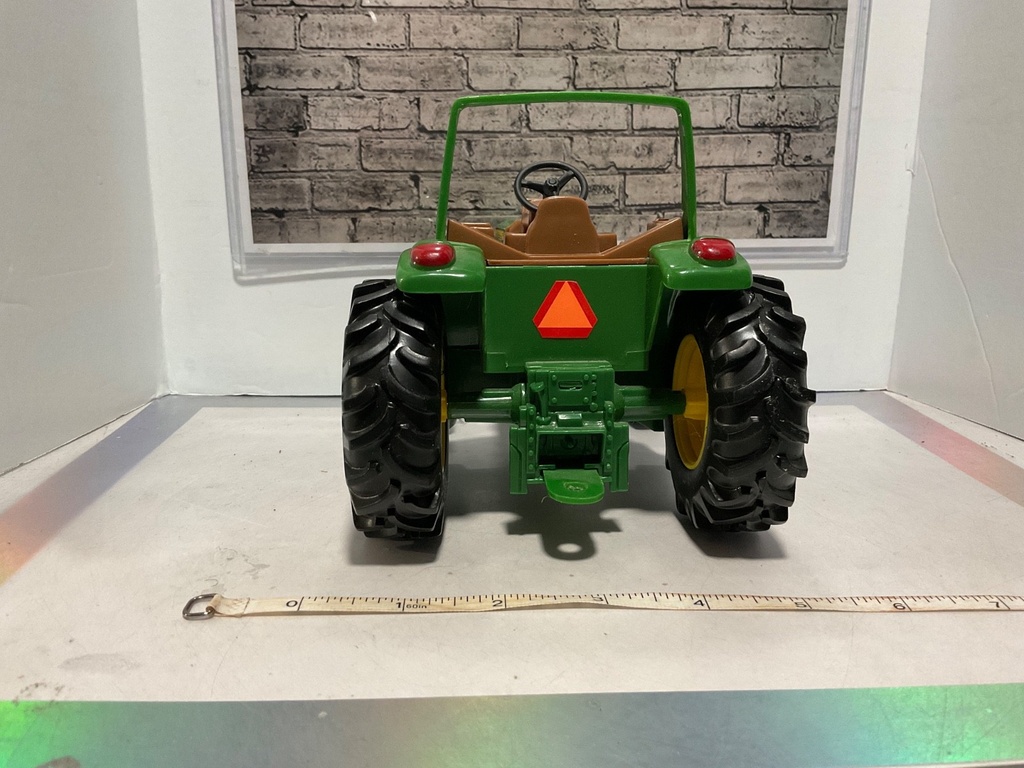 ERTL 35024 PW JOHN DEERE PLASTIC/DIECAST TRACTOR **NO BOX image