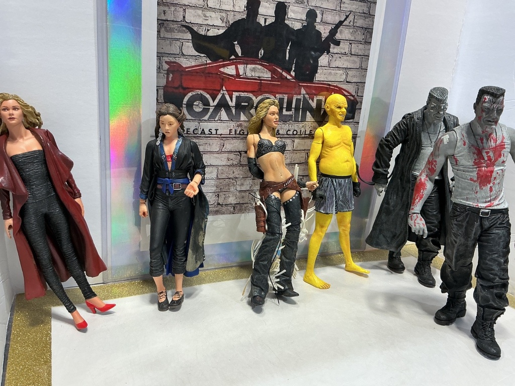 McFarlane Toys SIN CITY FIGURES image