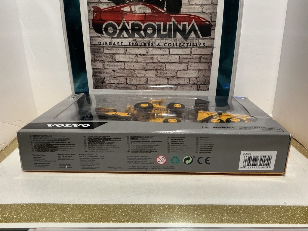 [UNKNOWN SCALE] NEWRAY - VOLVO CONSTRUCTION SET [DAMAGED BOX] image
