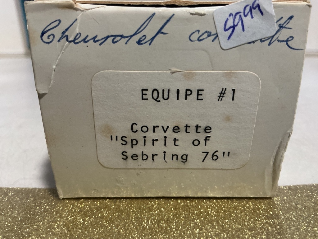 EQUIPE #1 - CORVETTE “SPRING OF SEBRING 76” MODEL KIT image