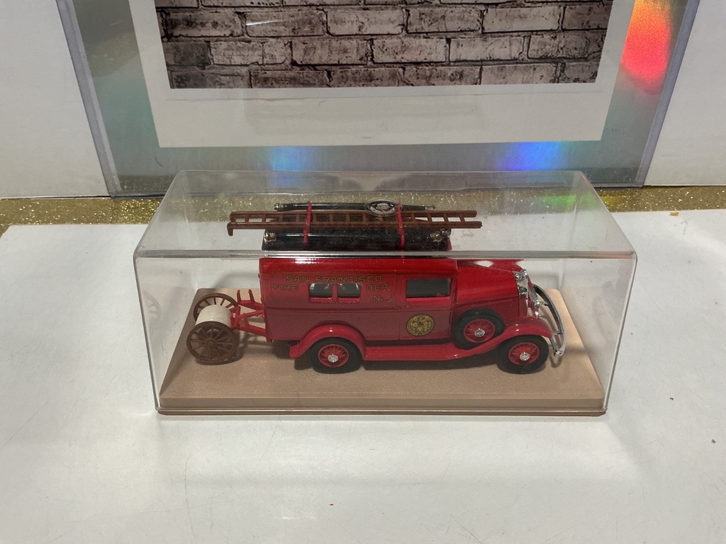 Eligor - 1934 Ford V8 Fire Service Van San Francisco Fire Department image