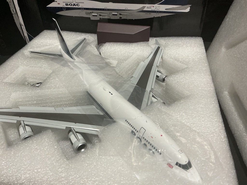 Gemini Jets 1:200 British Airways 747-400 BOAC  G2BAW834F image