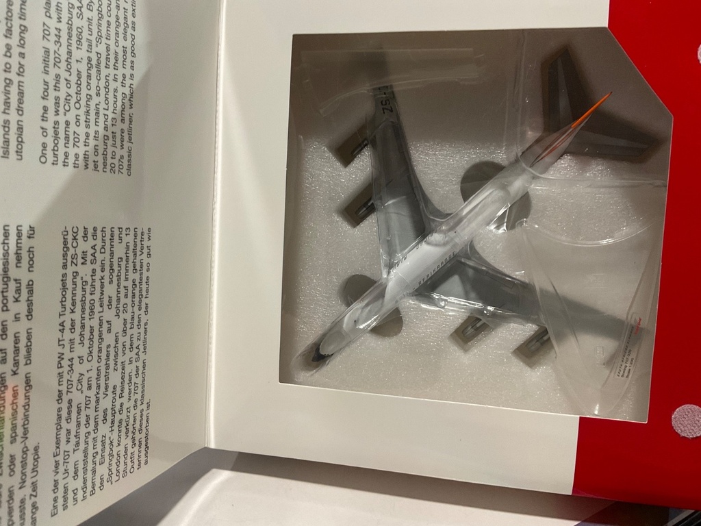 1/200 HERPA SOUTH AFRICAN AIRWAYS  BOEING 707-320~~ image