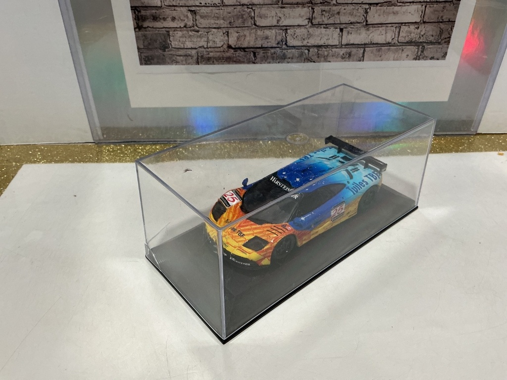MINICHAMPS - McLaren F1 GTR BBA Competition Team/Nürburgring 4 Hours image