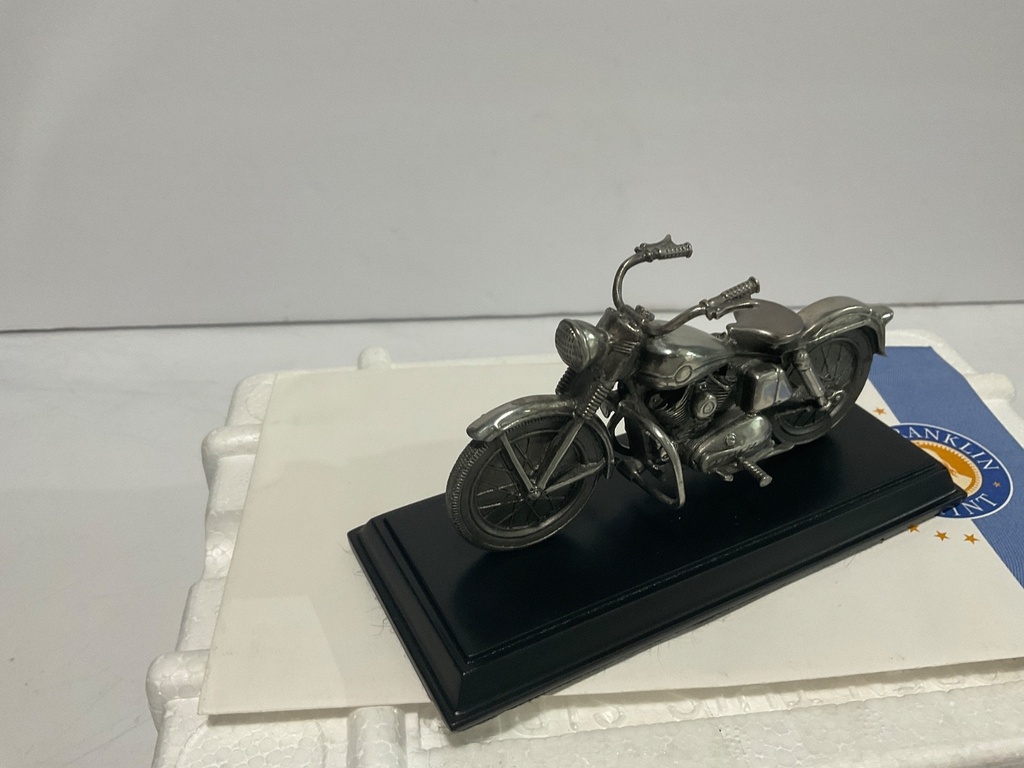 FRANKLIN MINT  B11C001 1957 SPORTSER MINATURE PEWTER image