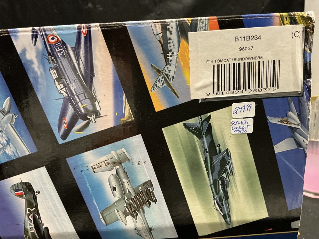 1/48 Franklin Mint B11B234 F14 TOMCAT SUNDOWNERS COCKPIT GLASS CRACK image