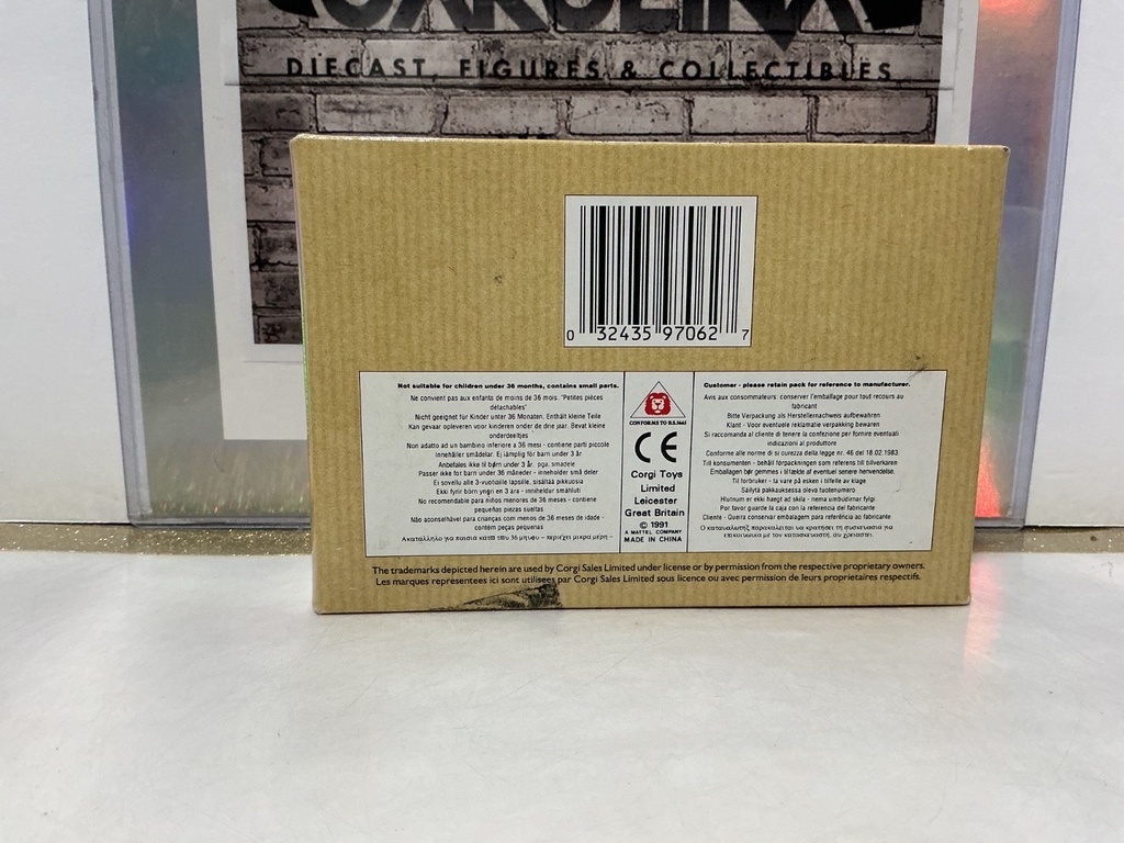 CORGI CLASSIC COMMERCIALS - LIMITED EDITION AEC BUS OXFORD image