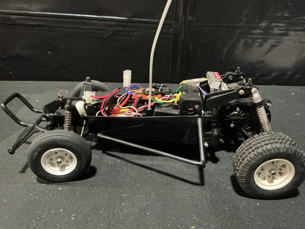 1/10 TAMIYA HORNET [COMPLETE MINUS RADIO CONTROLLER] [UNTESTED] image