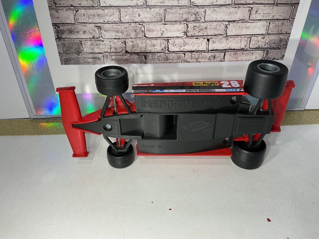 1/25 HOTWHEELS FERRARI 126C #28 image