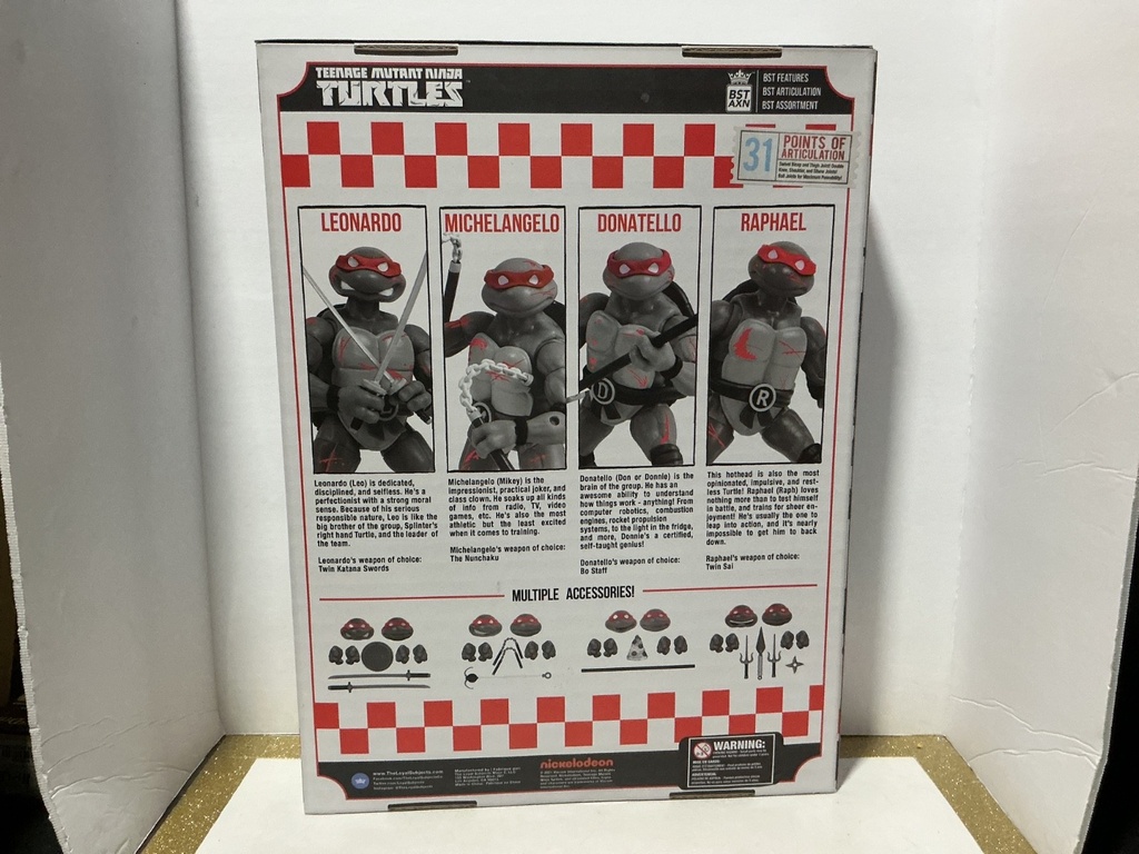 BST AXN - EXCLUSIVE/BEST PIZZA TMNT 4-PACK image