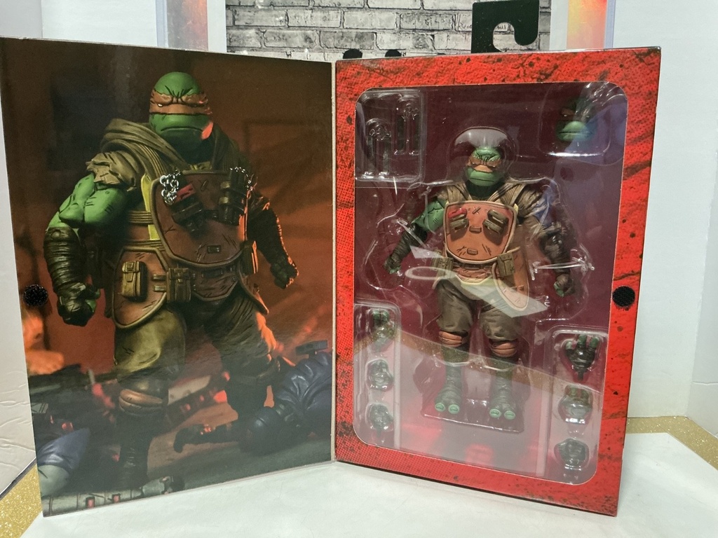 NECA - TMNT THE LAST RONIN - MICHELANGEO image