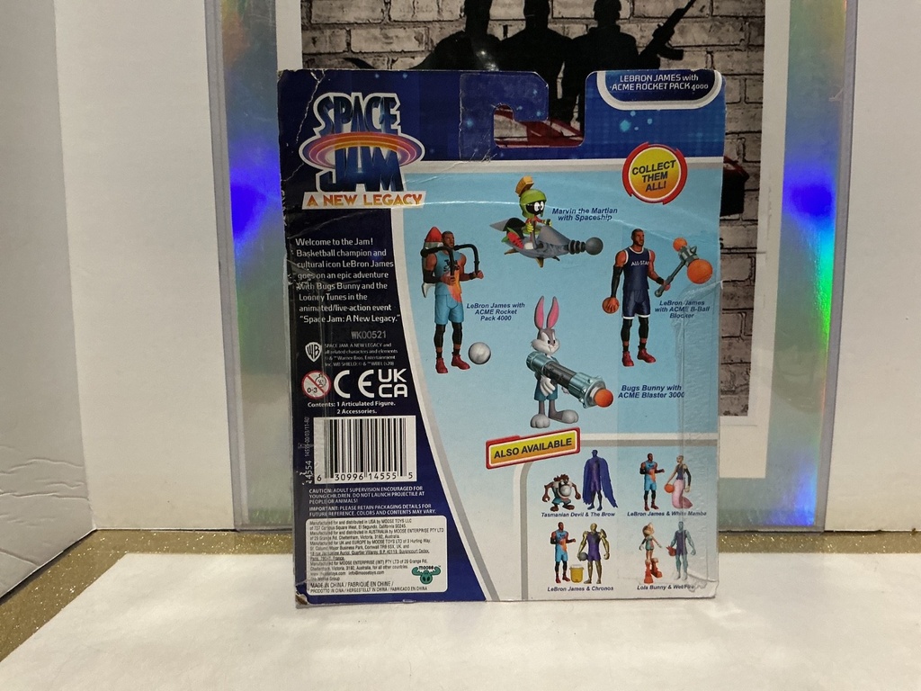 [DAMAGED BOX]MOOSE SPACEJAM: A NEW LEGACY - LEBRON JAMES W/ACME ROCKET PACK 4000 image