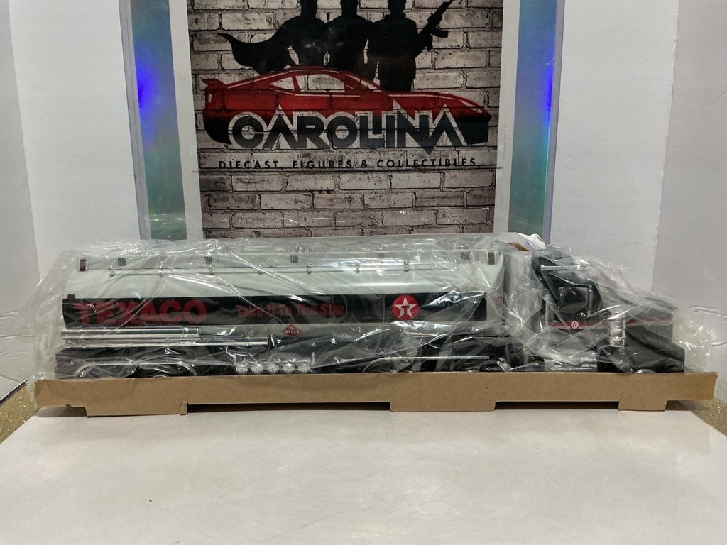 TEXACO CREDIT CARD EDITION 18-WHEEL TOY TANKER TRUCK COINBANK, W/LIGHTS & SOUND image