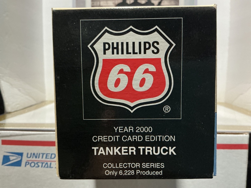 PHILLIPS 66 - YEAR 2000 CREDIT CARD EDITION TANKER TRUCK image