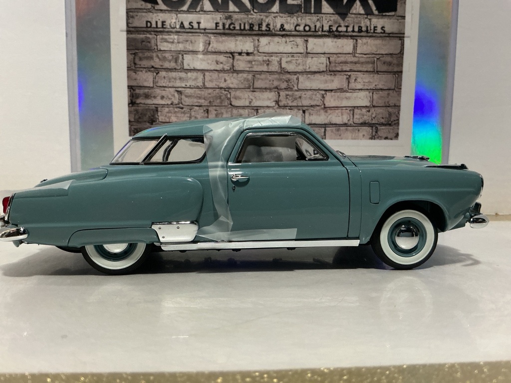 DANBURY MINT - LIMITED EDITION 1951 STUDEBAKER COMMANDER COUPE image
