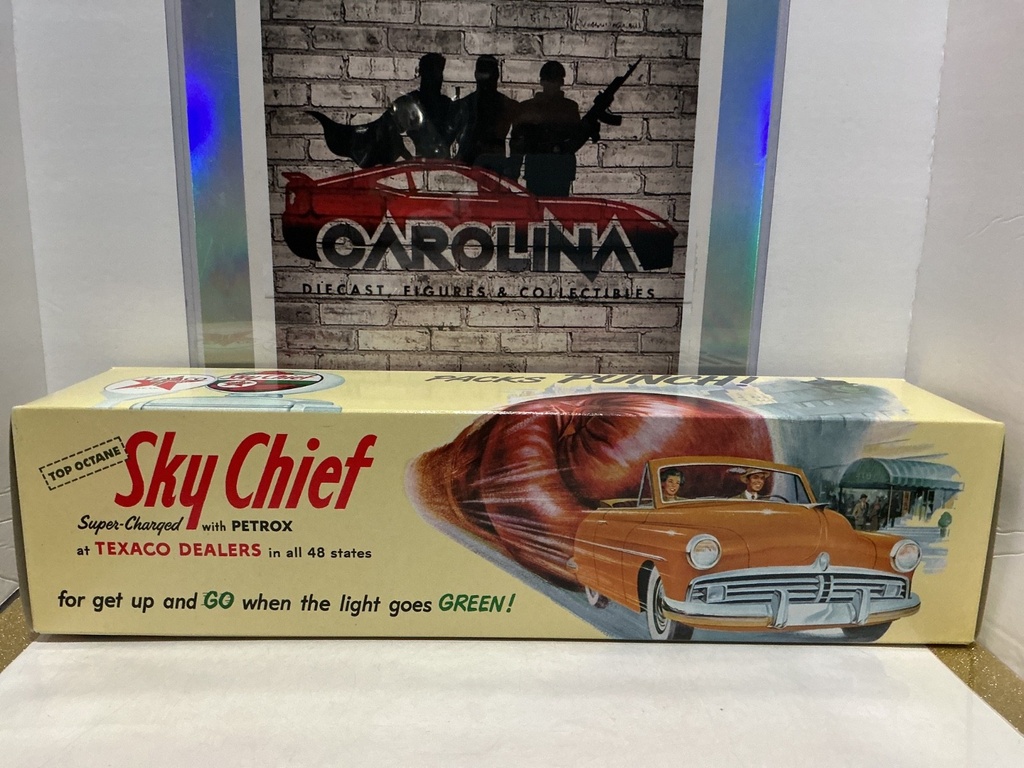 LUBE OIL LEGENDS #6 - TEXACO SKY CHIEF TANKER TRUCK [8,004 MADE] image