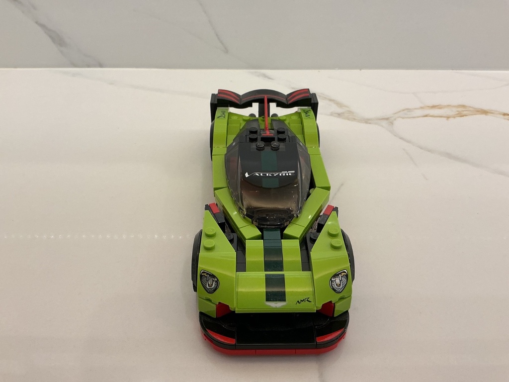 LEGO SPEED CHAMPIONS #76910 Aston Martin Valkyrie AMR Pro image
