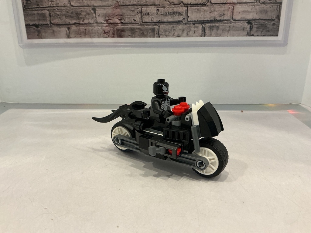 LEGO Venom Street Bike image