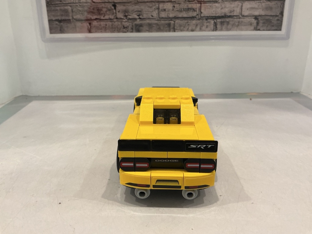 LEGO SPEED CHAMPIONS: 2018 Dodge Challenger SRT Demon image