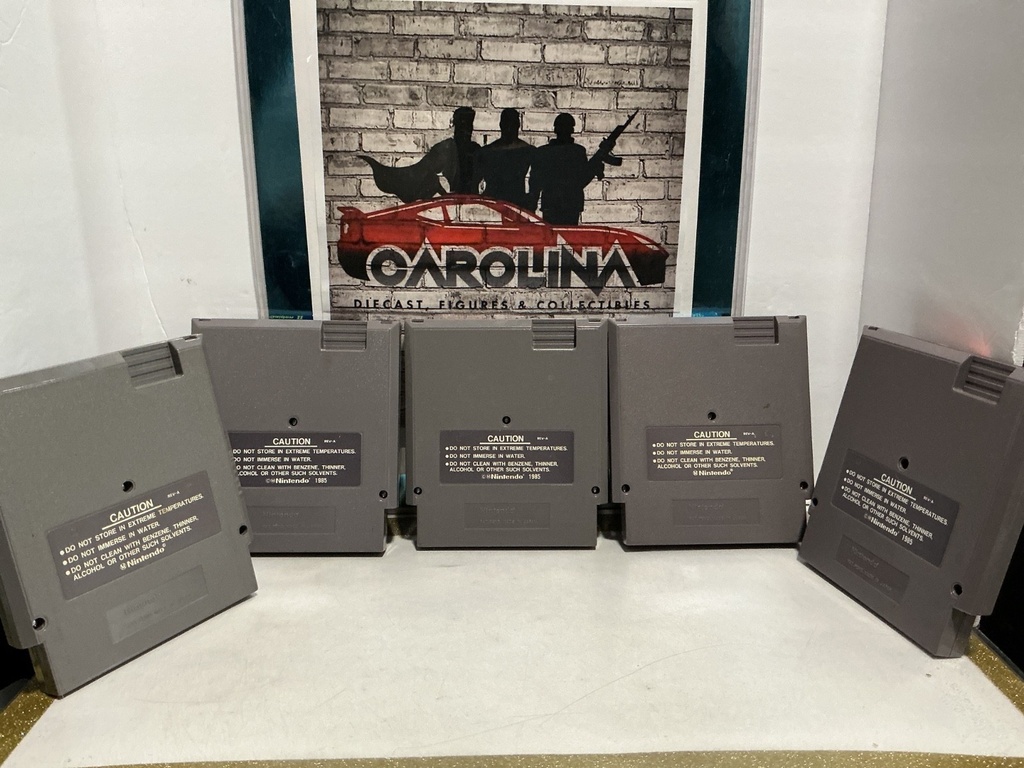 NINTENDO 5 PIECE SET OF NES SYSTEM CARTRIGES image