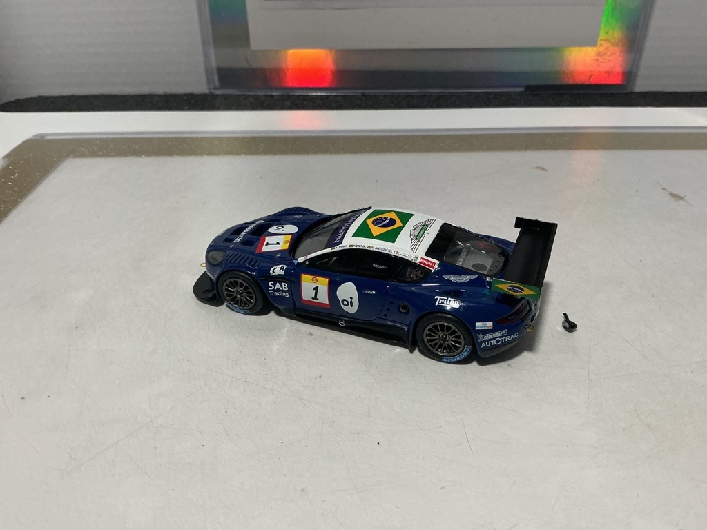 1/43 SPARK ASTON MARTIN DBRQ #1 2006 INTERLAGOS WINNER [BROKEN MIRROR] image