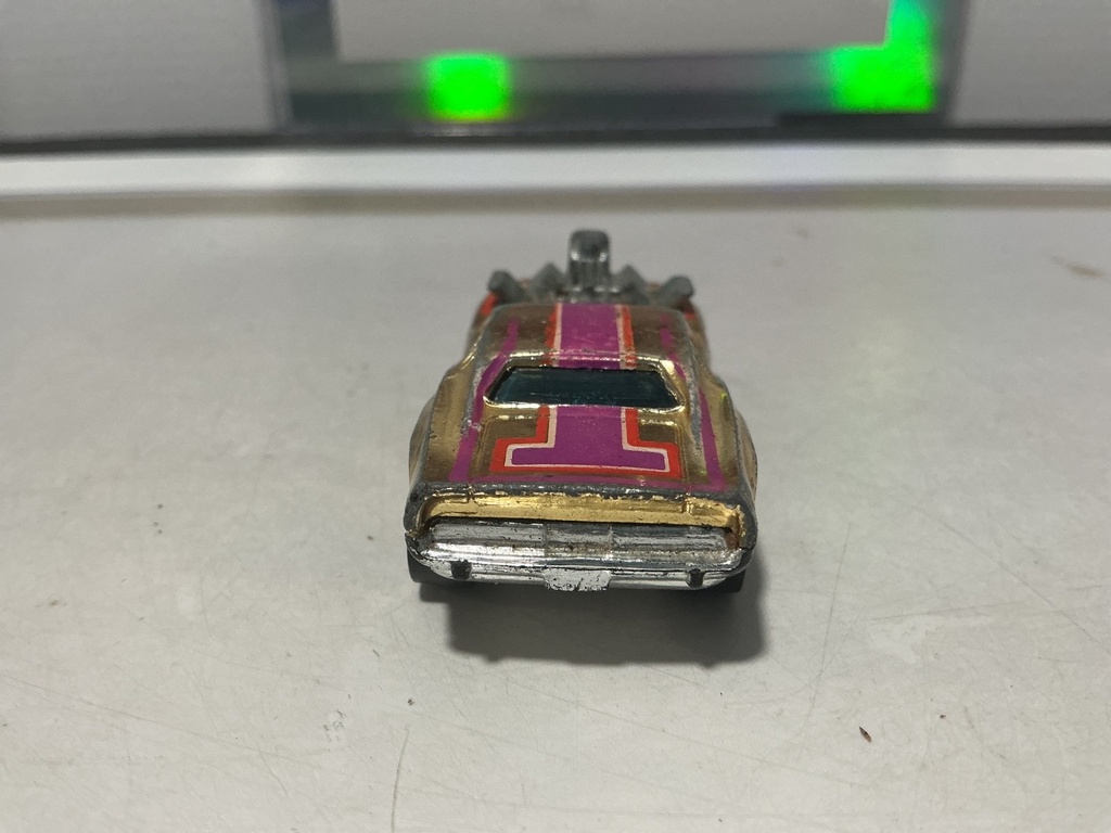 1/64 HOTWHEELS 1970 GOLD CHROME RODGER DODGER BLACKWALL - MADE IN HONG KONG image