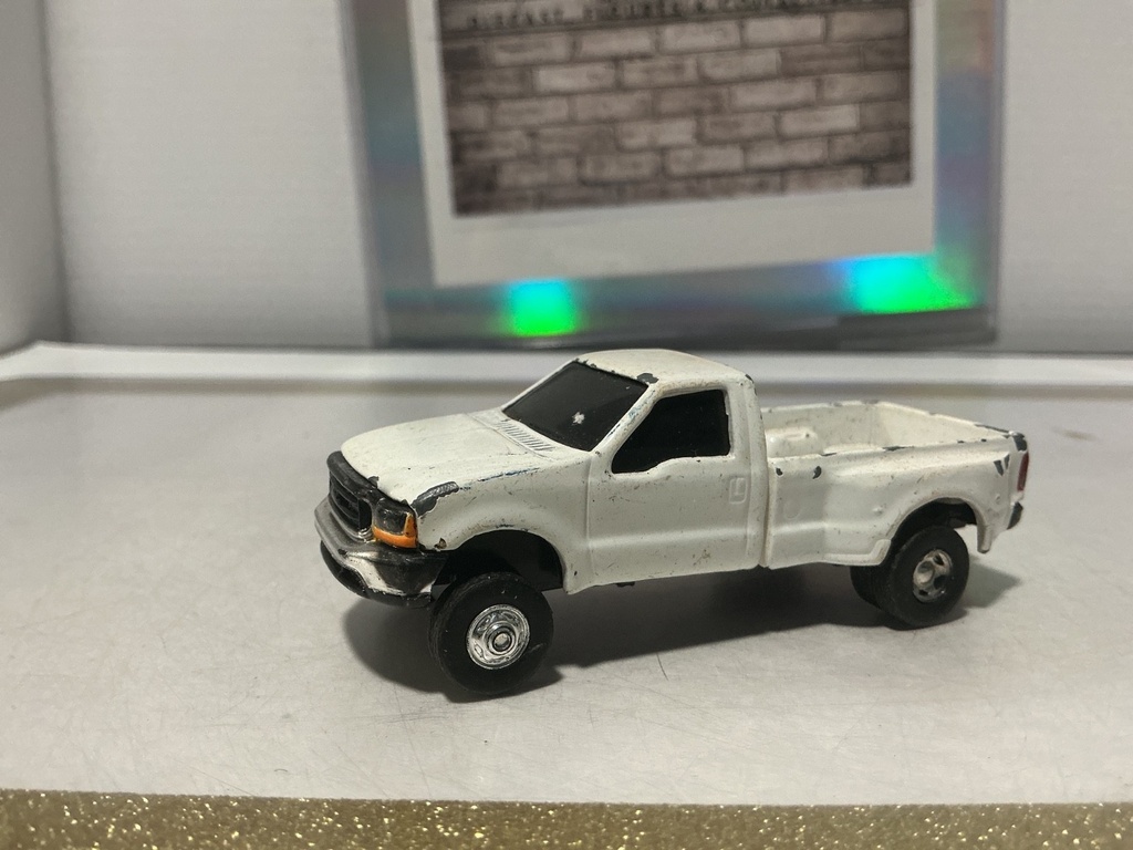 1/64 ERTL REPLICA FORD F-350 PICKUP image