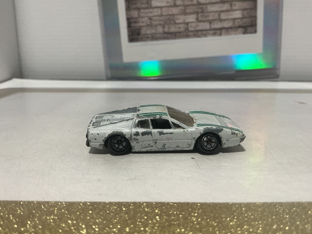 1/64 YATMING VINTAGE FERRARI 308 GTB image