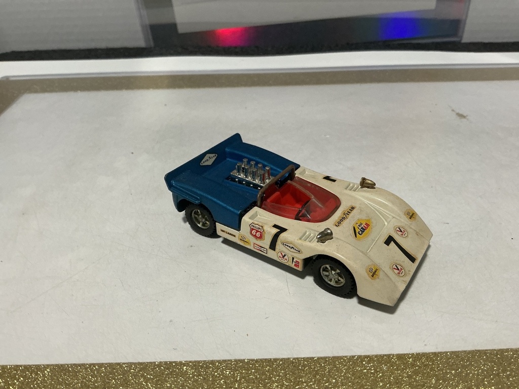 1/43 DINKY TOYS MCLAREN M8A - MADE IN ENGLAND image