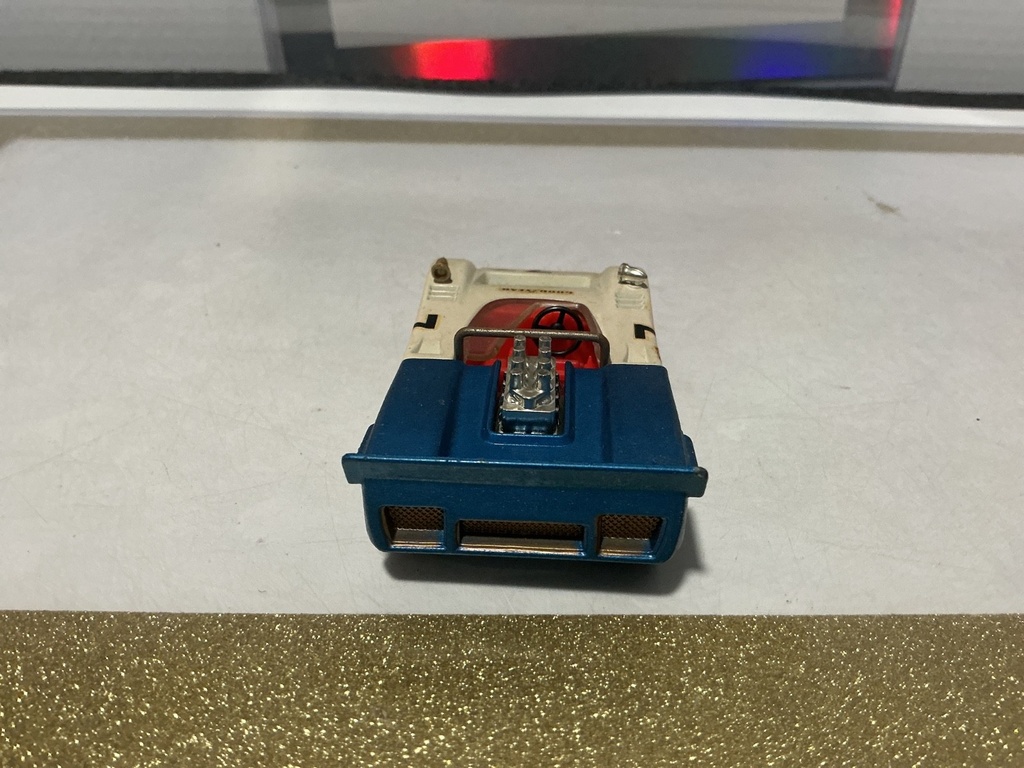 1/43 DINKY TOYS MCLAREN M8A - MADE IN ENGLAND image