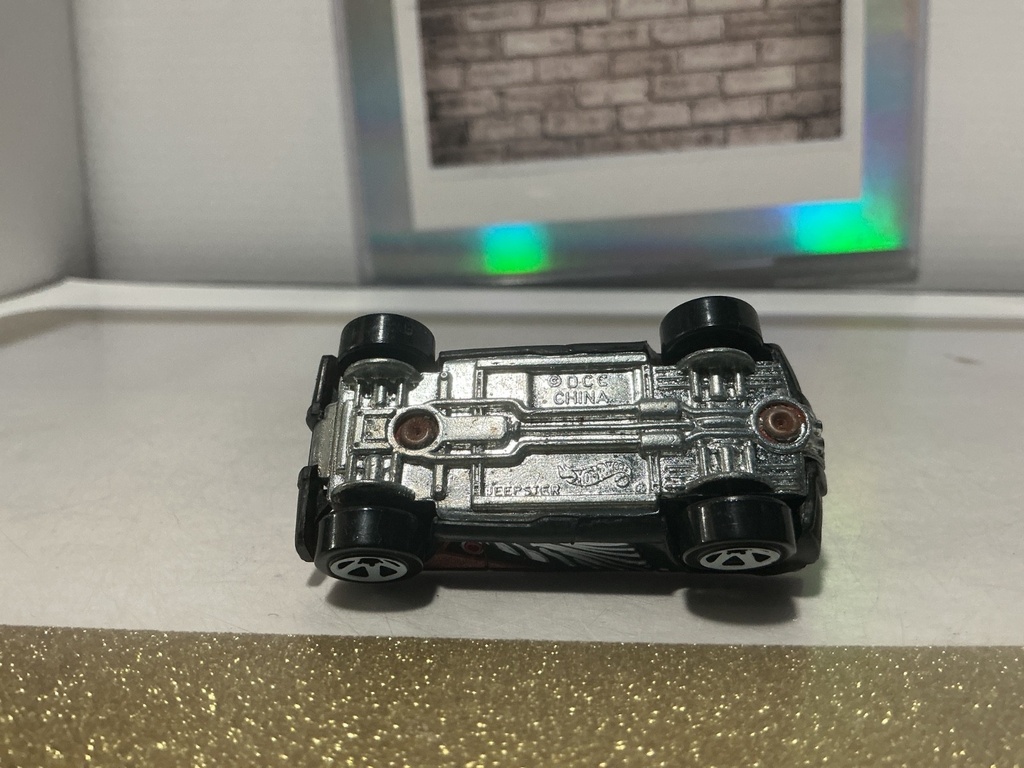 1/64 HOT WHEELS 1998 JEEP JEEPSTER CONCEPT image