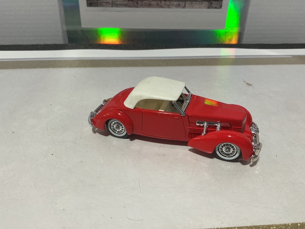 1/43 MODELS OF YESTERYEAR - 1937 CORD MODEL 812 SUPERCHARGED image