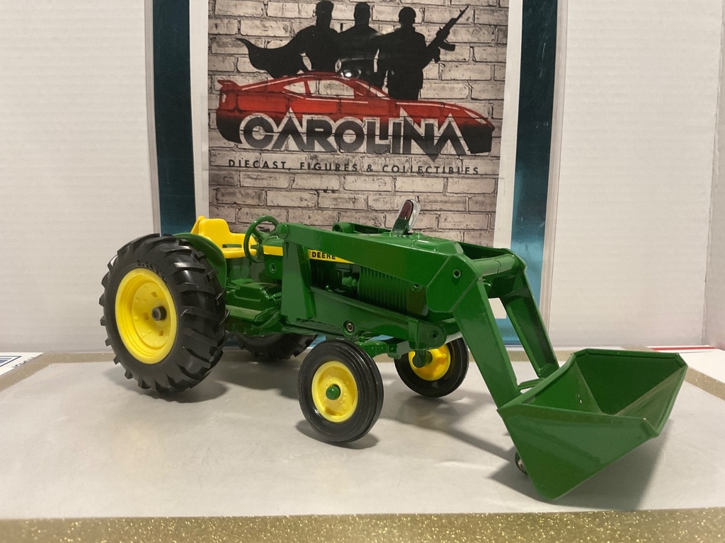 1/16:ERTL JOHN DEERE 2440 2WD TRACTOR WITH LOADER image