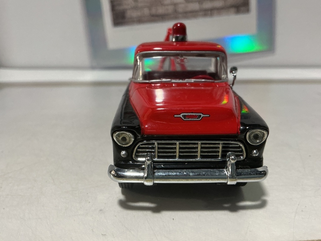 1/43 MATCHBOX 1955 CHEVROLET 3100 PLATINUM EDITION TEXACO TOWER image
