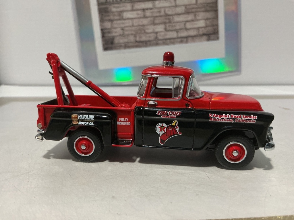 1/43 MATCHBOX 1955 CHEVROLET 3100 PLATINUM EDITION TEXACO TOWER image