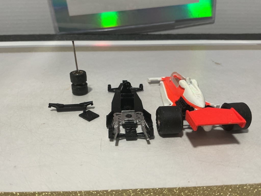 1/43 EIDAI MCLAREN M26 - MADE IN JAPAN [BROKEN] image