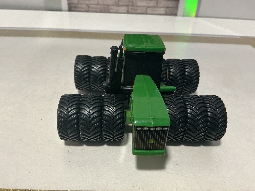 JOHN DEERE TRIPLES [NO BOX] image