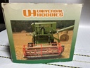 1/32 UNIVERSAL HOBBIES CLAAS MATADOR GIGANT 1960-1969 image