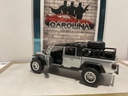 1:24 JADA JEEP GLADIATOR SILVER ON BLACK image