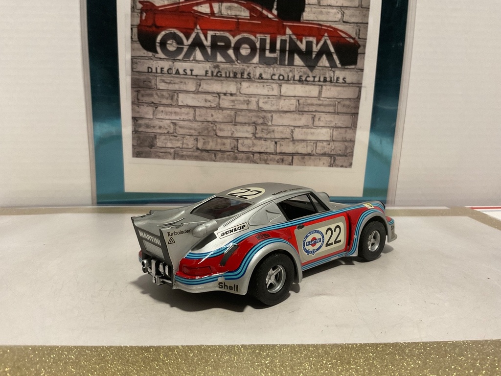 1:24 1974 PORSCHE 911 CAREERS 2.1 MARTINI RACING #21 PLASTIC MODEL PARTS CAR image