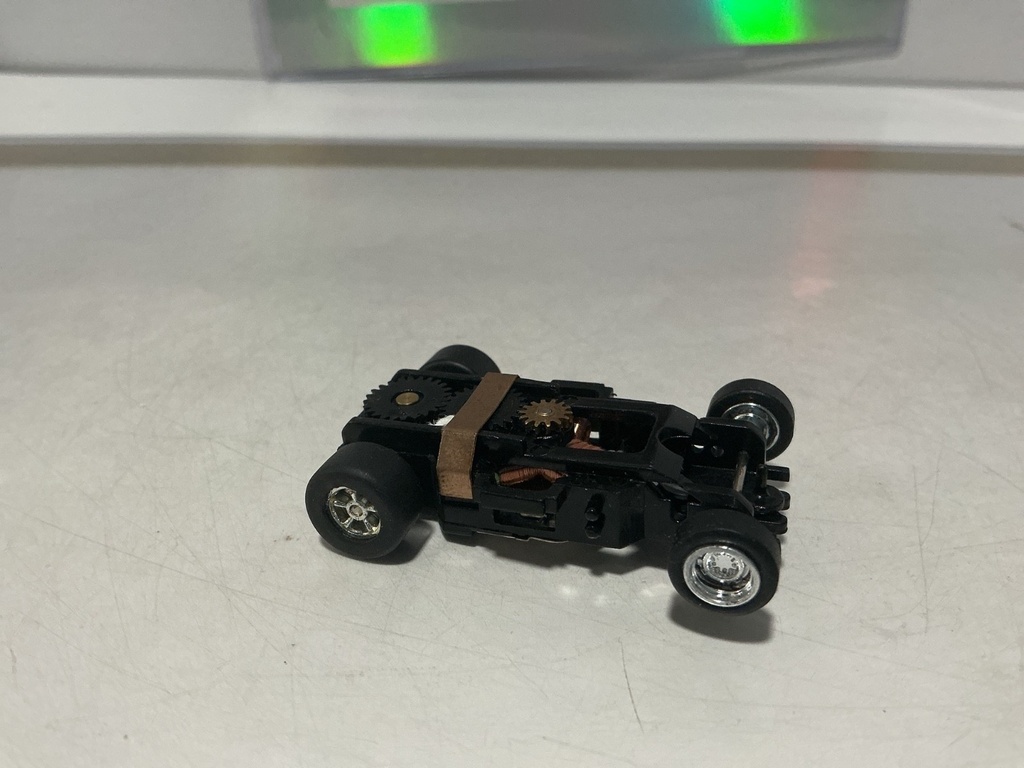JOHNNY LIGHTNING PLAYING MANTIS X TRACTION SLOT CAR ONLY #10 image