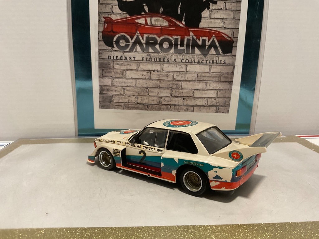 1:24 BMW 320 #2 FIRST NATIONAL CITY T REVELERS CHECKS PLASTIC MODEL KIT CAR image