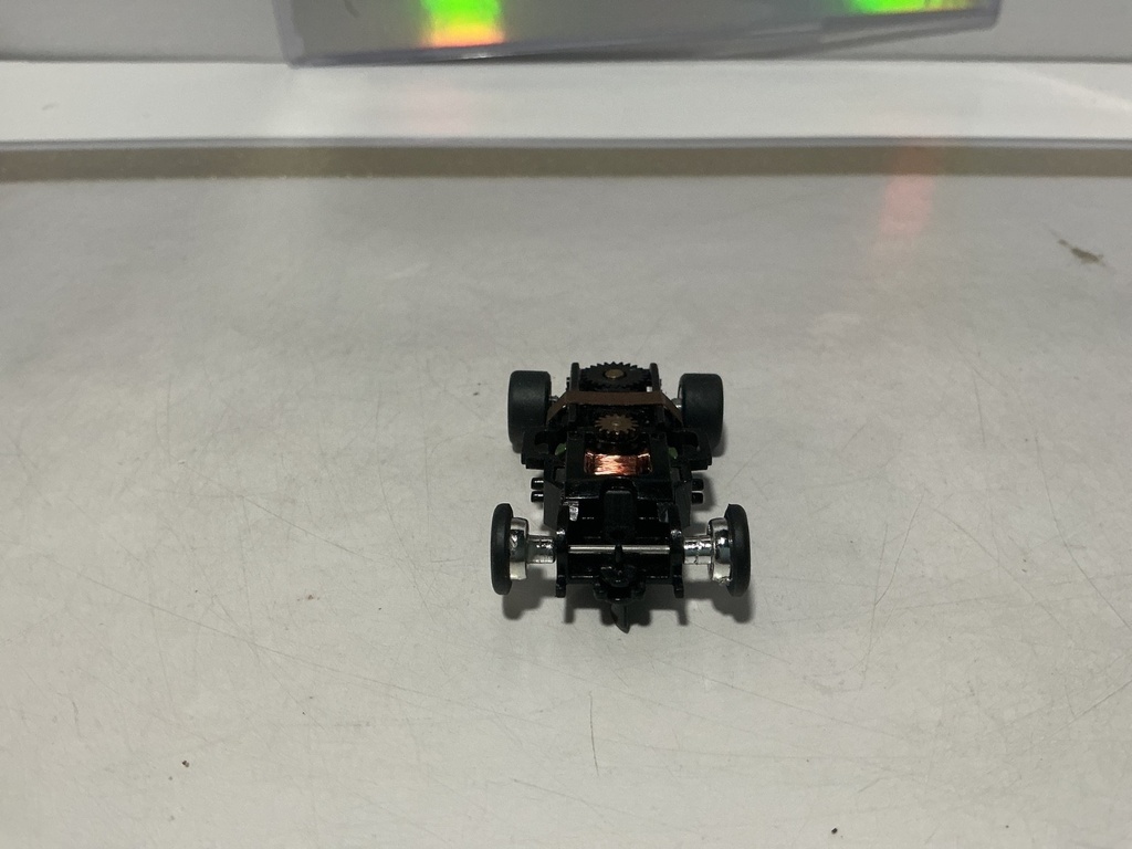 JOHNNY LIGHTNING PLAYING MANTIS X TRACTION SLOT CAR ONLY #20 image