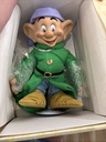 WALT DISNEY SNOW WHITE & SEVEN DWARFS PORCELAIN DOLLS SET OF 8 BOXED & 745 /2500 image