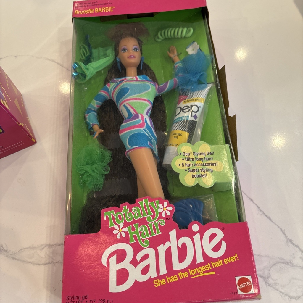 1991 NRFB Totally Hair BLOND & BrunetteBarbie Mattel NEW w DEP GEL image