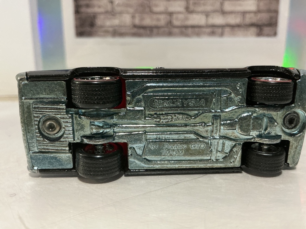 1/64 SCALE HOTWHEELS- ‘64 PONTIAC GTO image