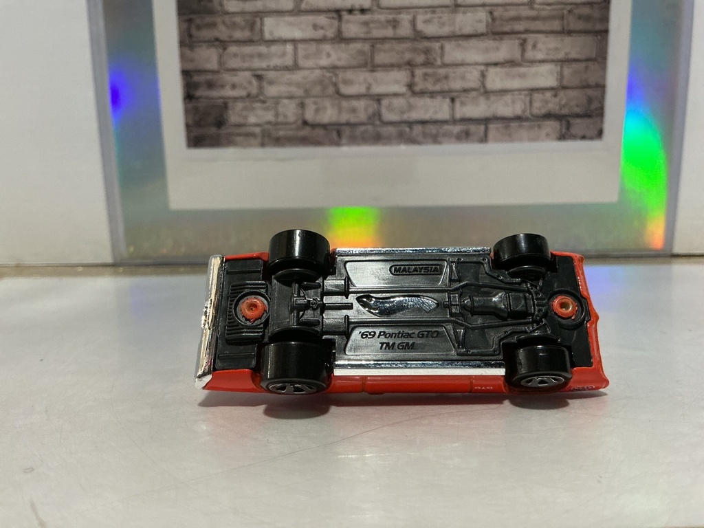 1/64 SCALE HOTWHEELS- 1969 PONTIAC GTO image