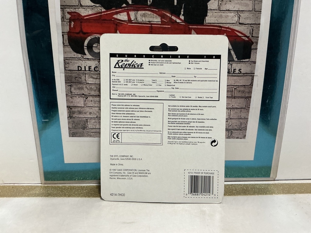 1/64 SCALE - ERTL/CASE IH MAXXUM MX135 TRACTOR image