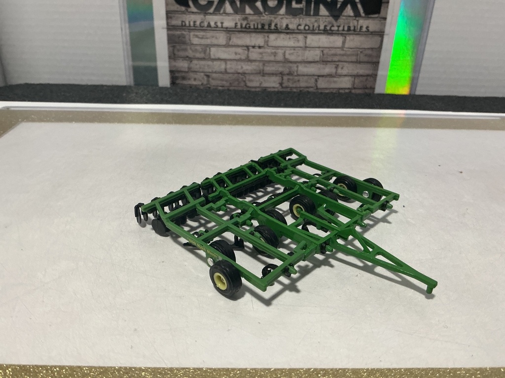 1:64 JOHN DEERE 550 MULCH MASTER [NO BOX] image