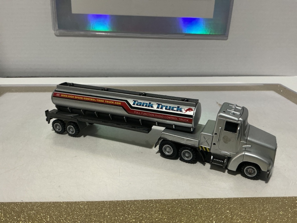 1/64 RC PLASTIC NO PARTS TANKER TRUCK [FOR DISPLAY ONLY] image